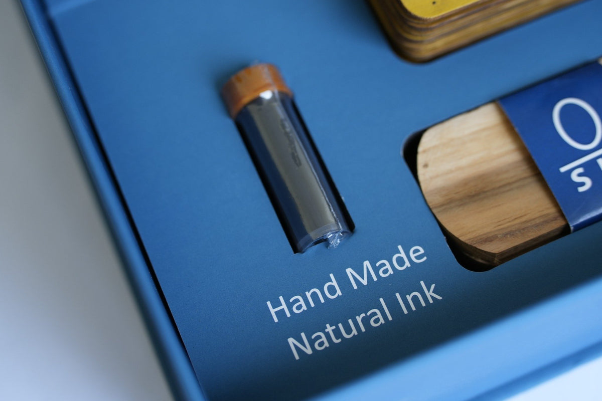 Diamond Sutra As It Is - In Hindi ( Experience Box )